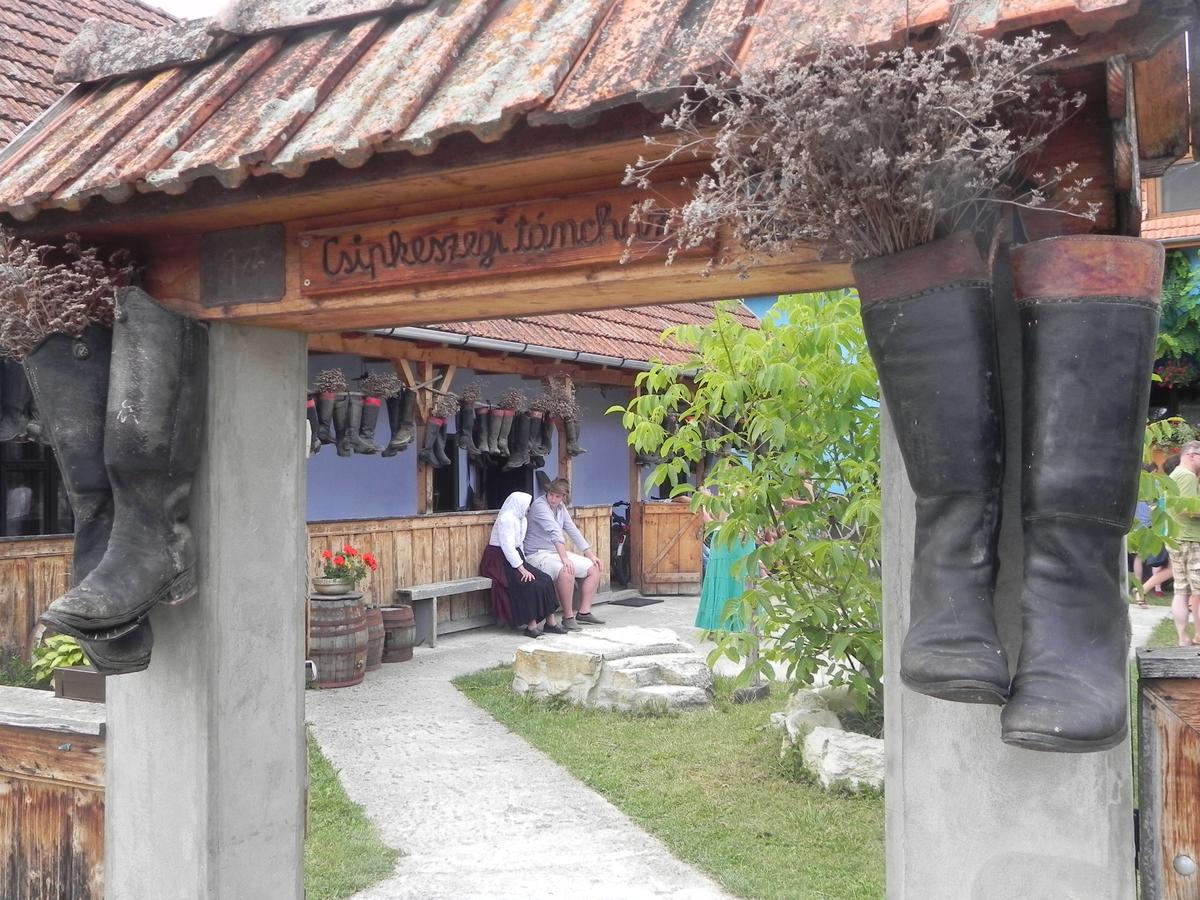 Csipkeszeg Bed & Breakfast Sic / Szek Romania ภายนอก รูปภาพ