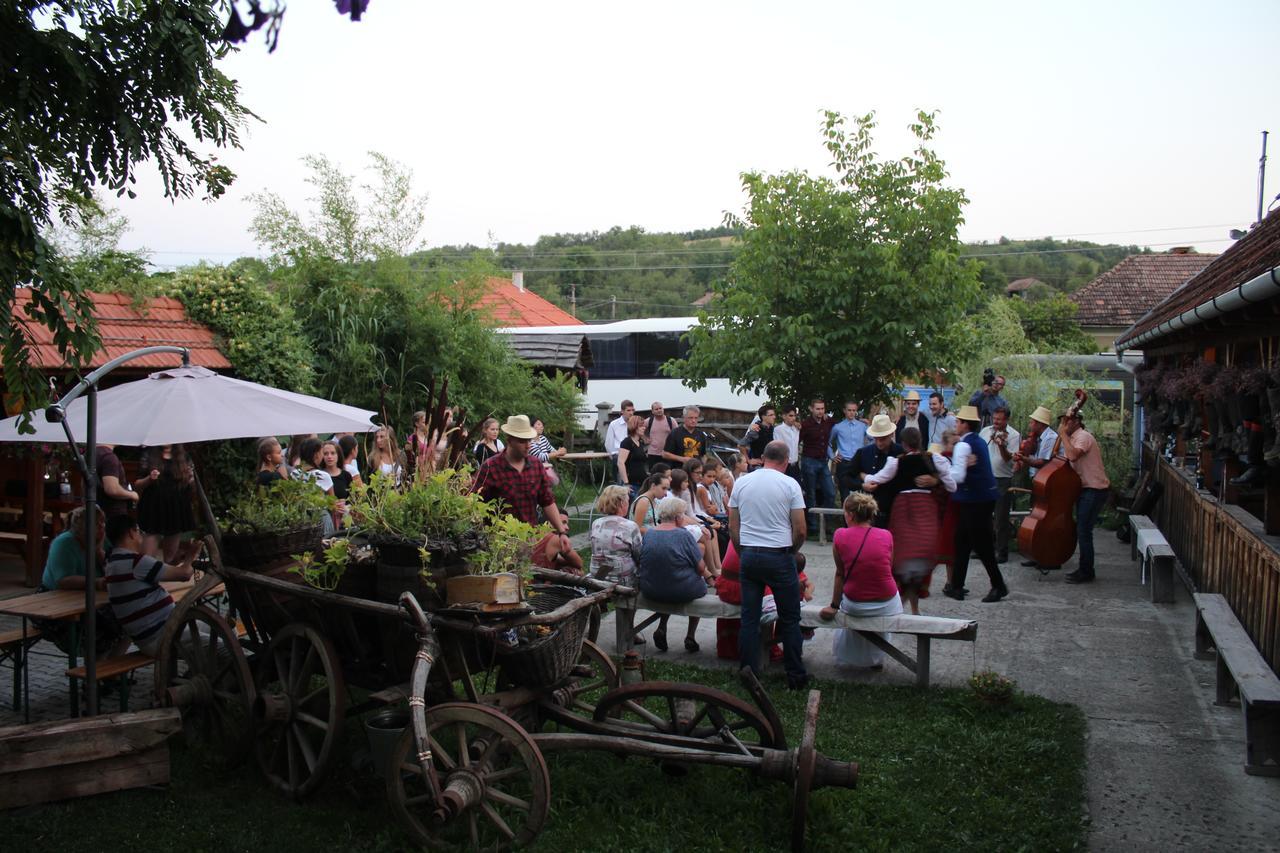 Csipkeszeg Bed & Breakfast Sic / Szek Romania ภายนอก รูปภาพ